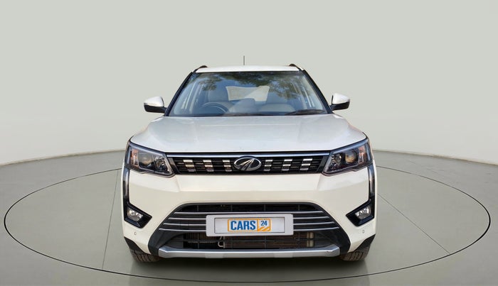 2022 Mahindra XUV300 W8 (O) 1.5 DIESEL AMT, Diesel, Automatic, 15,946 km, Front