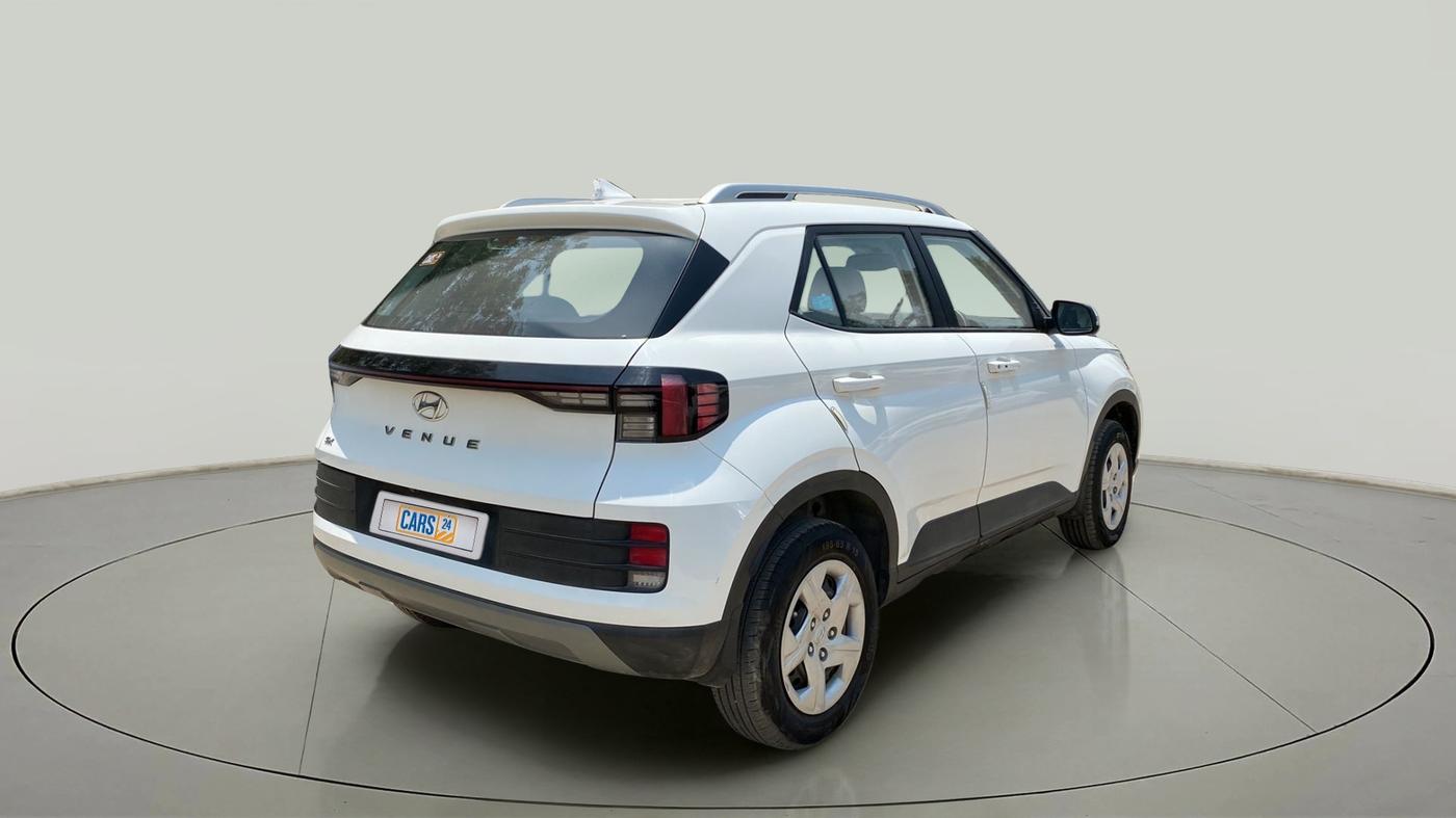 2022 Hyundai VENUE SX 1.2 PETROL, Petrol, Manual, 22,171 km, Right Back Diagonal