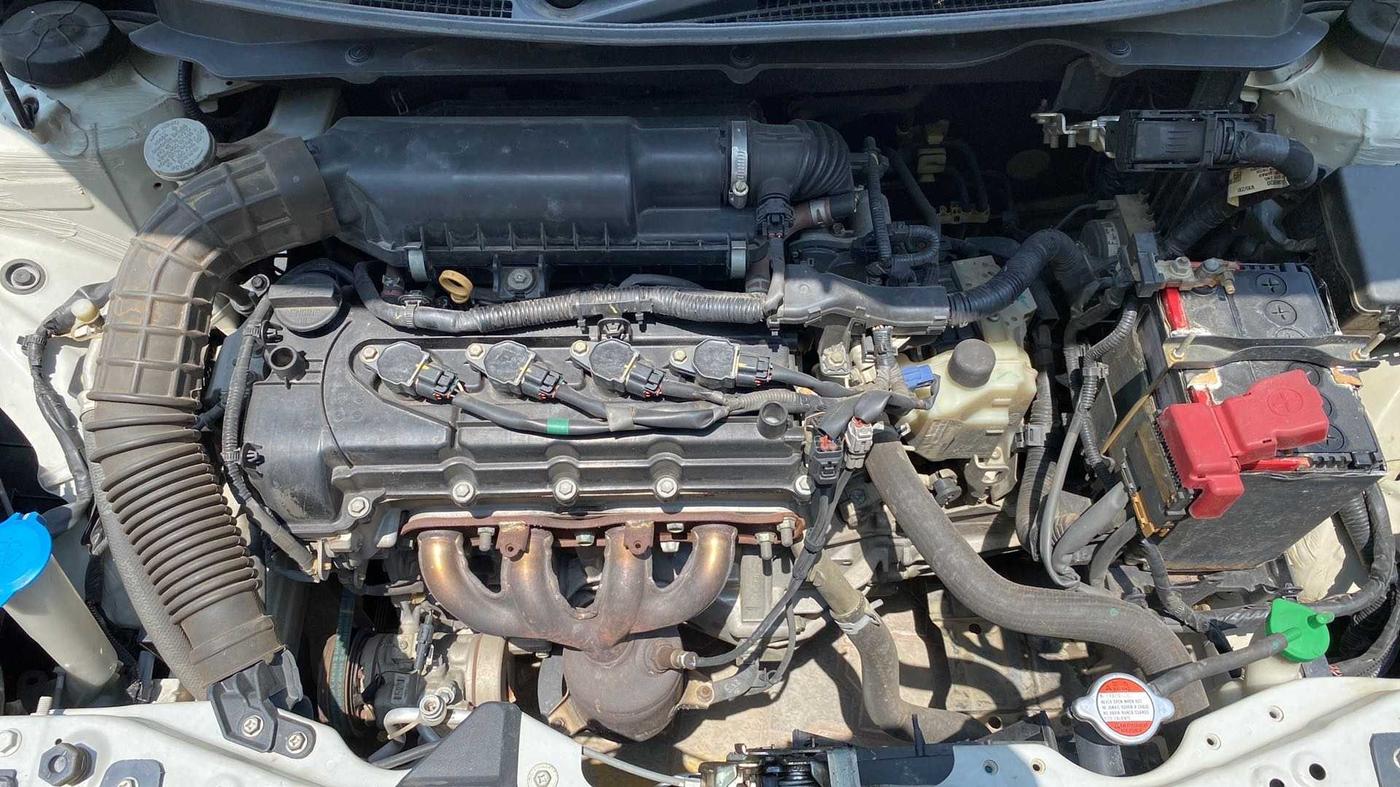 2018 Maruti Dzire VXI AMT, Petrol, Automatic, 69,649 km, Open Bonet