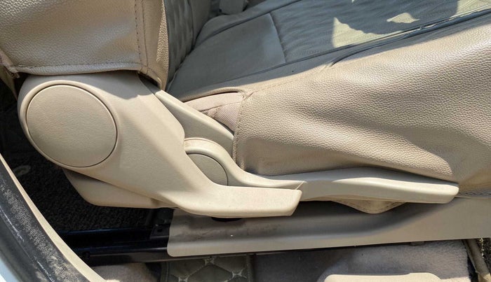2018 Maruti Dzire VXI AMT, Petrol, Automatic, 69,649 km, Driver Side Adjustment Panel