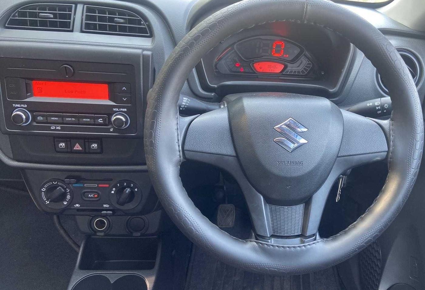 2023 Maruti Alto K10 VXI, Petrol, Manual, 3,618 km, Steering Wheel Close Up