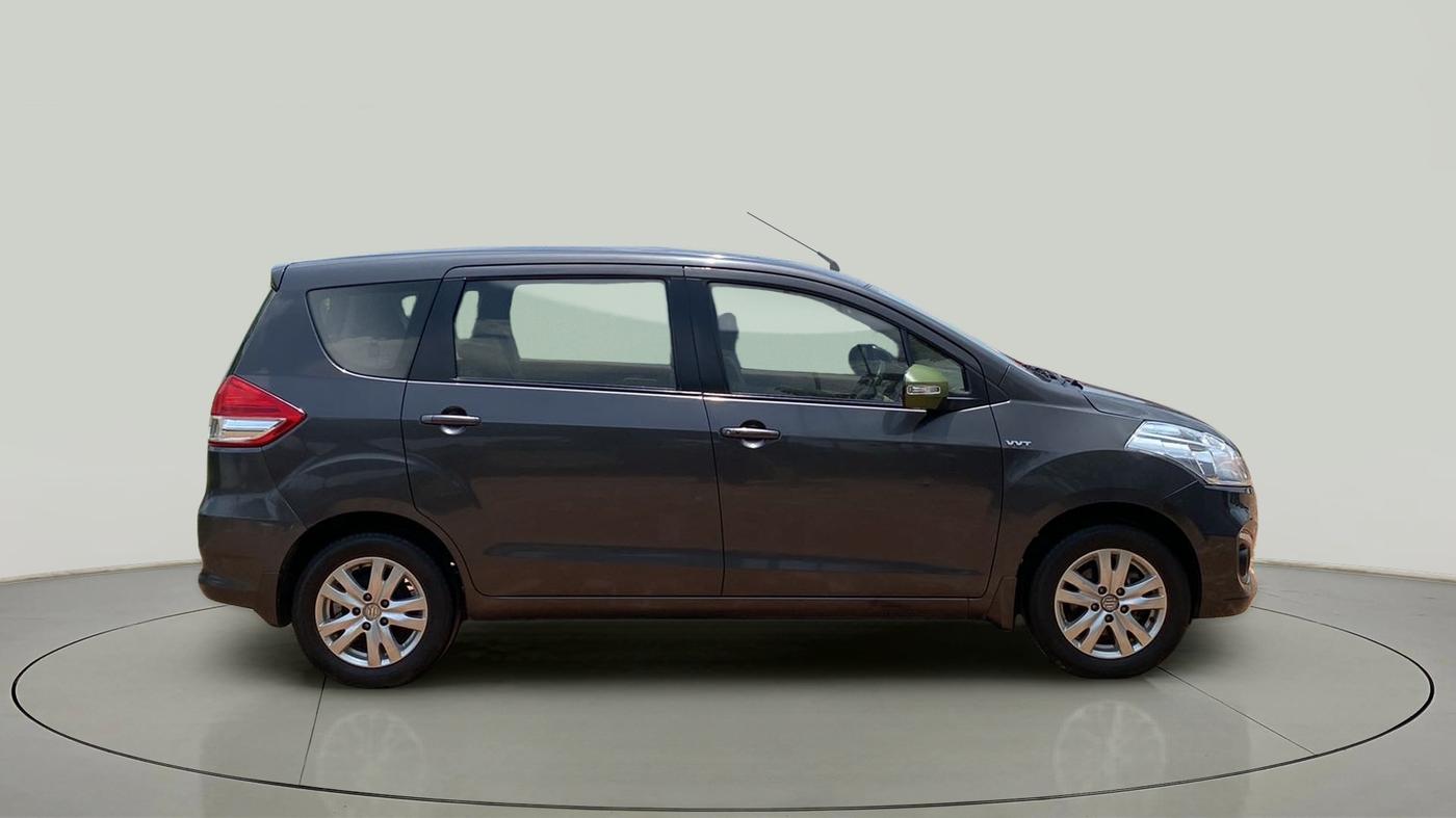 2016 Maruti Ertiga ZXI, Petrol, Manual, 68,696 km, Right Side View