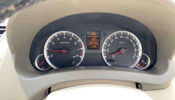 2016 Maruti Ertiga ZXI, Petrol, Manual, 68,696 km, Odometer Image