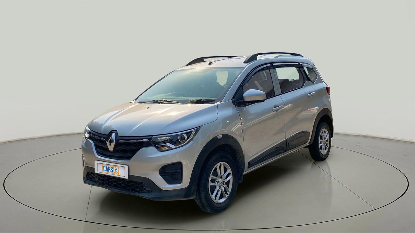 2021 Renault TRIBER RXL MT, Petrol, Manual, 16,328 km, Left Front Diagonal