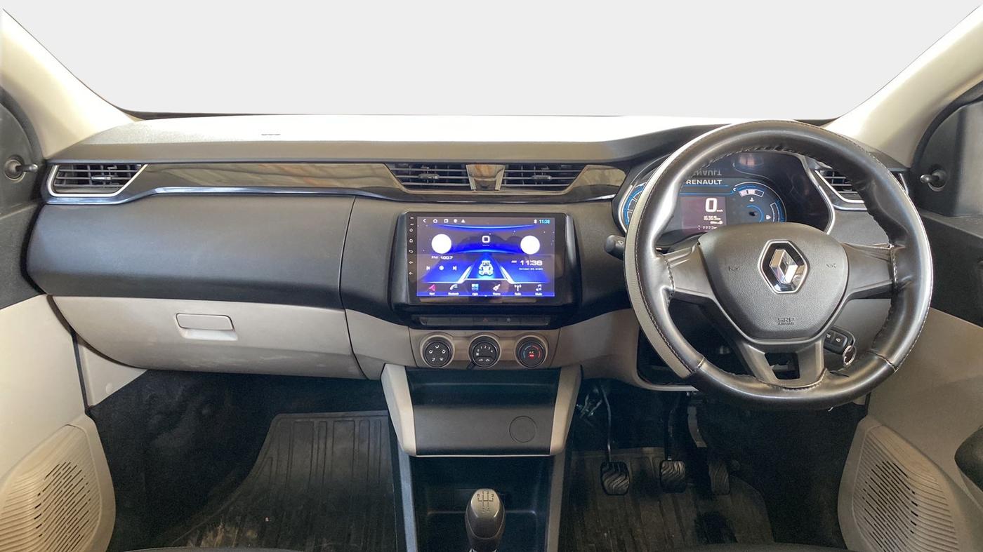 2021 Renault TRIBER RXL MT, Petrol, Manual, 16,328 km, Dashboard