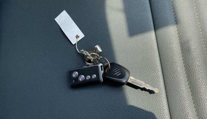 2020 Maruti Alto LXI, Petrol, Manual, 13,604 km, Key Close Up