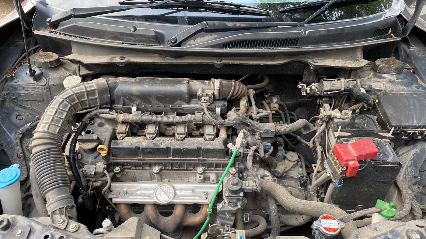 2021 Maruti Dzire VXI, CNG, Manual, 45,603 km, Open Bonet