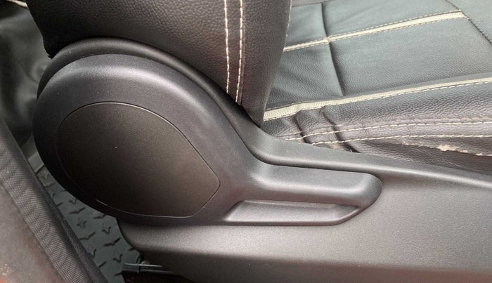 2021 Tata Tiago XE PETROL, Petrol, Manual, 12,045 km, Driver Side Adjustment Panel
