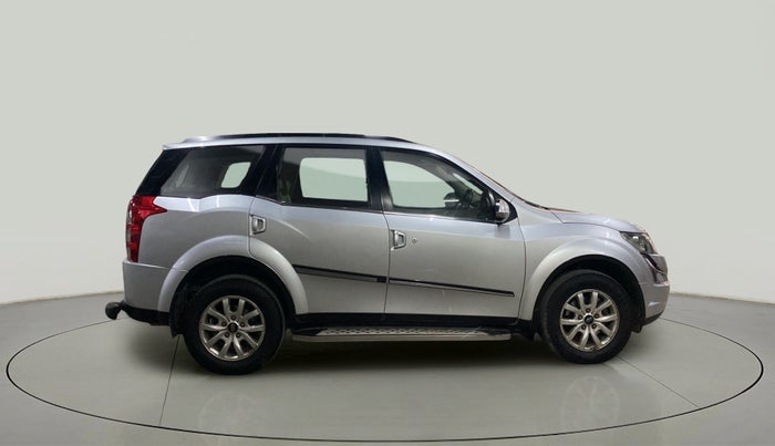 2015 Mahindra XUV500 W10, Diesel, Manual, 82,770 km, Right Side View