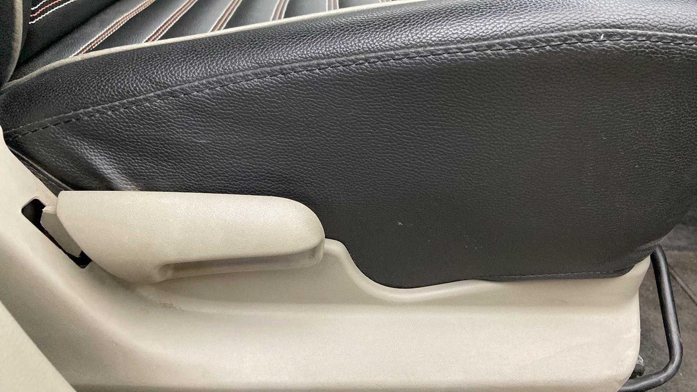 2017 Maruti Celerio VXI AMT, Petrol, Automatic, 19,344 km, Driver Side Adjustment Panel