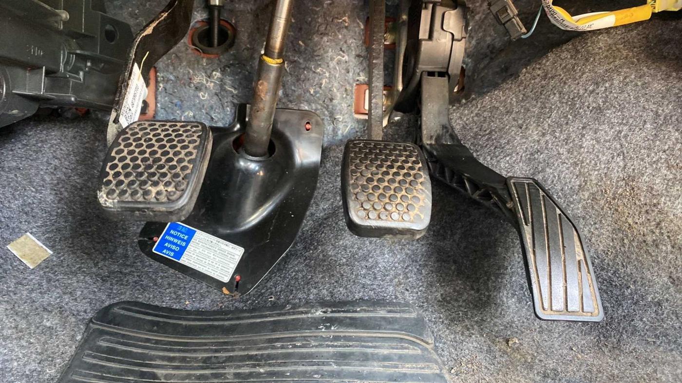 2022 Maruti Alto LXI O, Petrol, Manual, 7,278 km, Pedals