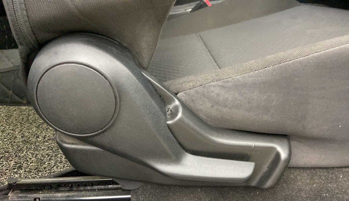 2020 Maruti Baleno SIGMA PETROL 1.2, Petrol, Manual, 17,915 km, Driver Side Adjustment Panel