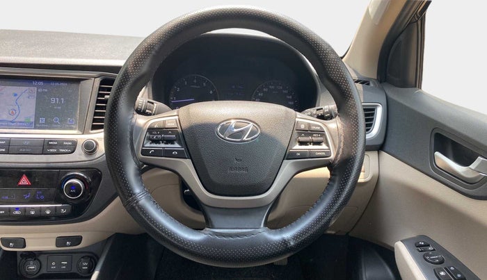 2019 Hyundai Verna 1.6 VTVT SX O, Petrol, Manual, 53,292 km, Steering Wheel Close Up