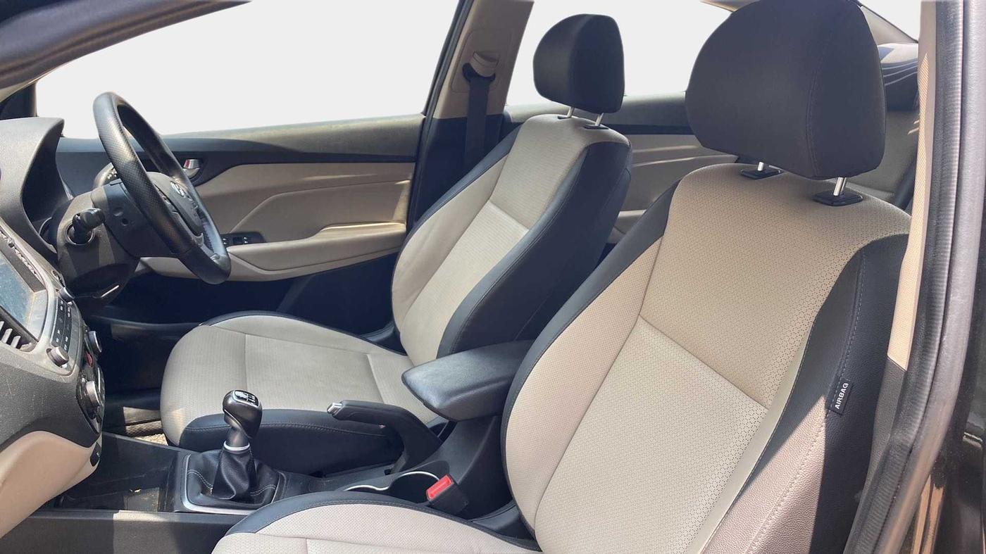 2019 Hyundai Verna 1.6 VTVT SX O, Petrol, Manual, 53,292 km, Right Side Front Door Cabin