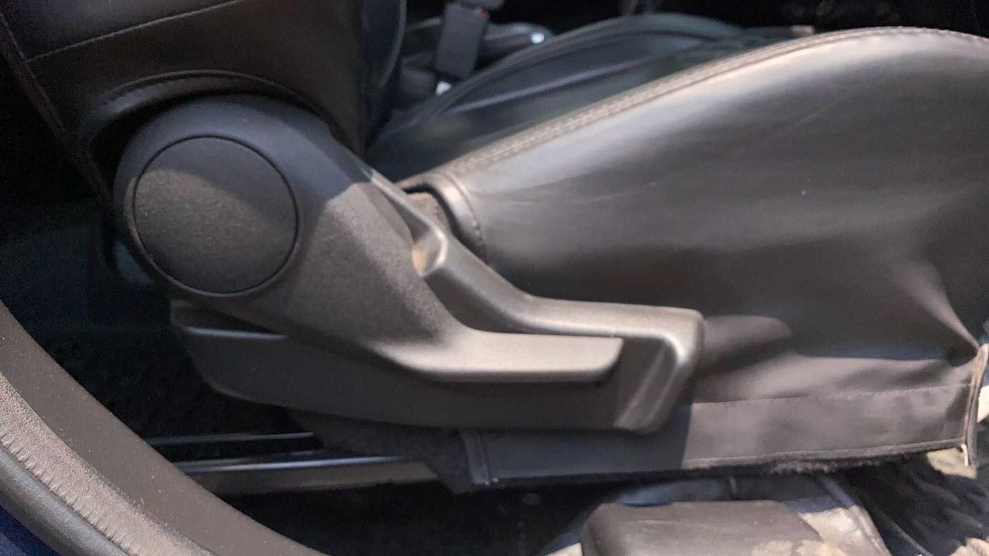2022 Maruti Baleno DELTA PETROL 1.2, Petrol, Manual, 15,261 km, Driver Side Adjustment Panel