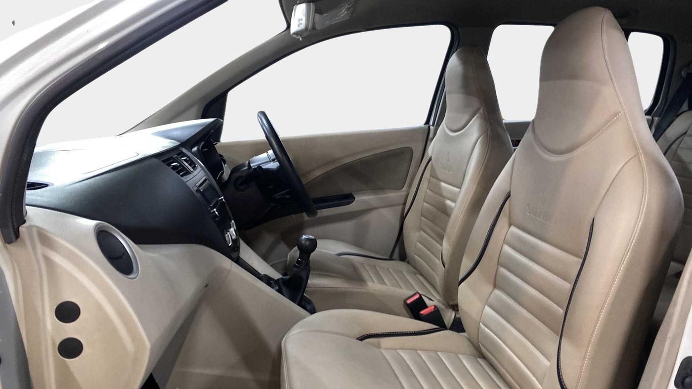 2018 Maruti Celerio ZXI, Petrol, Manual, 10,711 km, Right Side Front Door Cabin