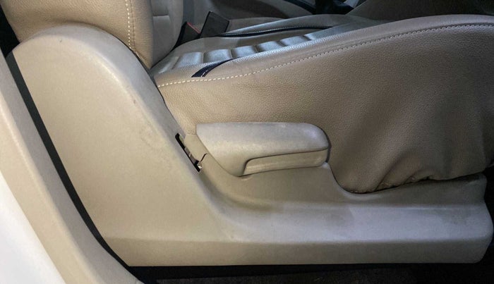 2018 Maruti Celerio ZXI, Petrol, Manual, 10,711 km, Driver Side Adjustment Panel