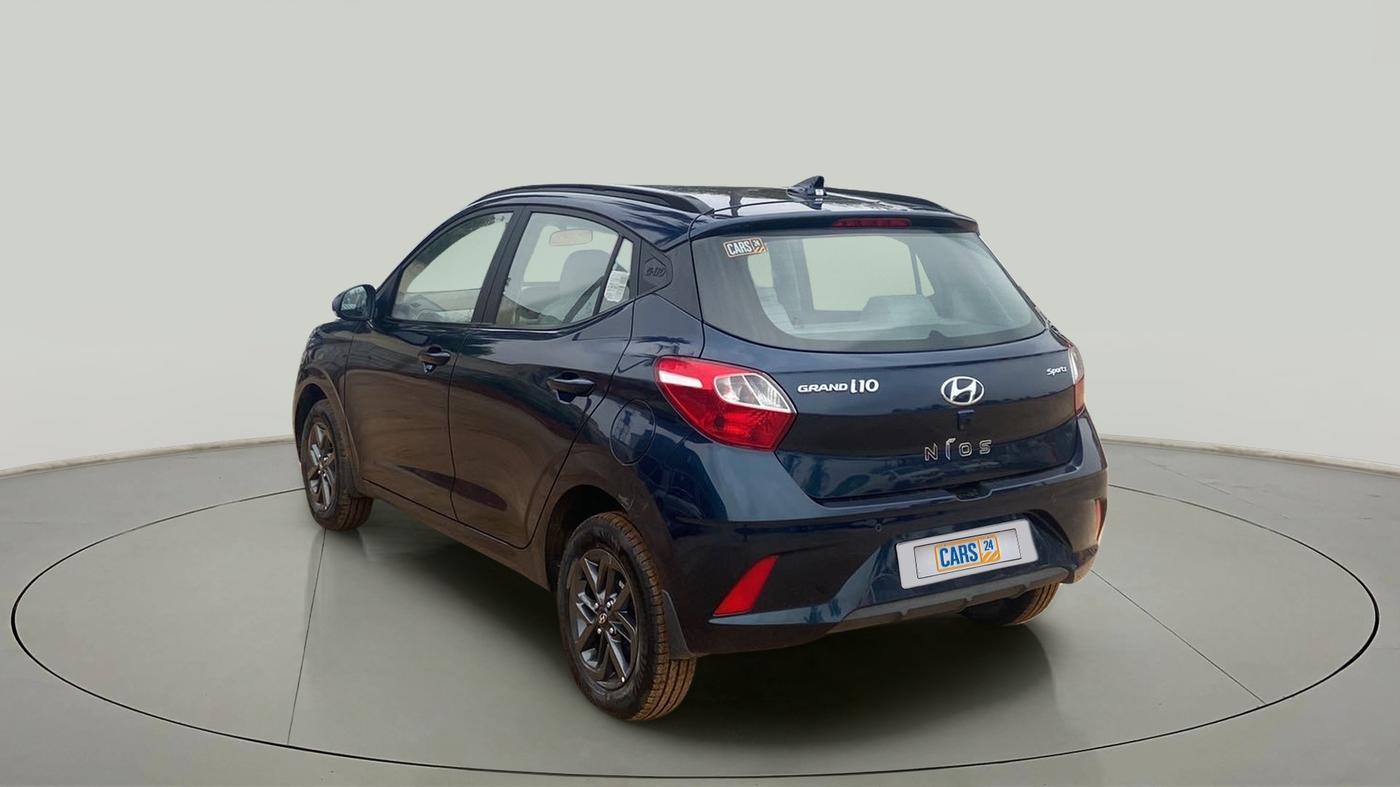 2020 Hyundai GRAND I10 NIOS SPORTZ AMT 1.2 KAPPA VTVT, Petrol, Automatic, 10,218 km, Left Back Diagonal