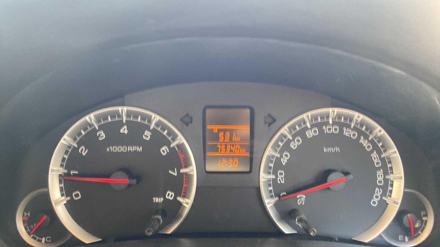 2014 Maruti Swift Dzire VXI, Petrol, Manual, 75,321 km, Odometer Image