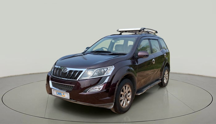2017 Mahindra XUV500 W10 AWD AT, Diesel, Automatic, 85,756 km, Left Front Diagonal