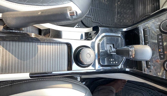 2022 Tata NEXON XZA PLUS SUNROOF PETROL, Petrol, Automatic, 23,682 km, Gear Lever