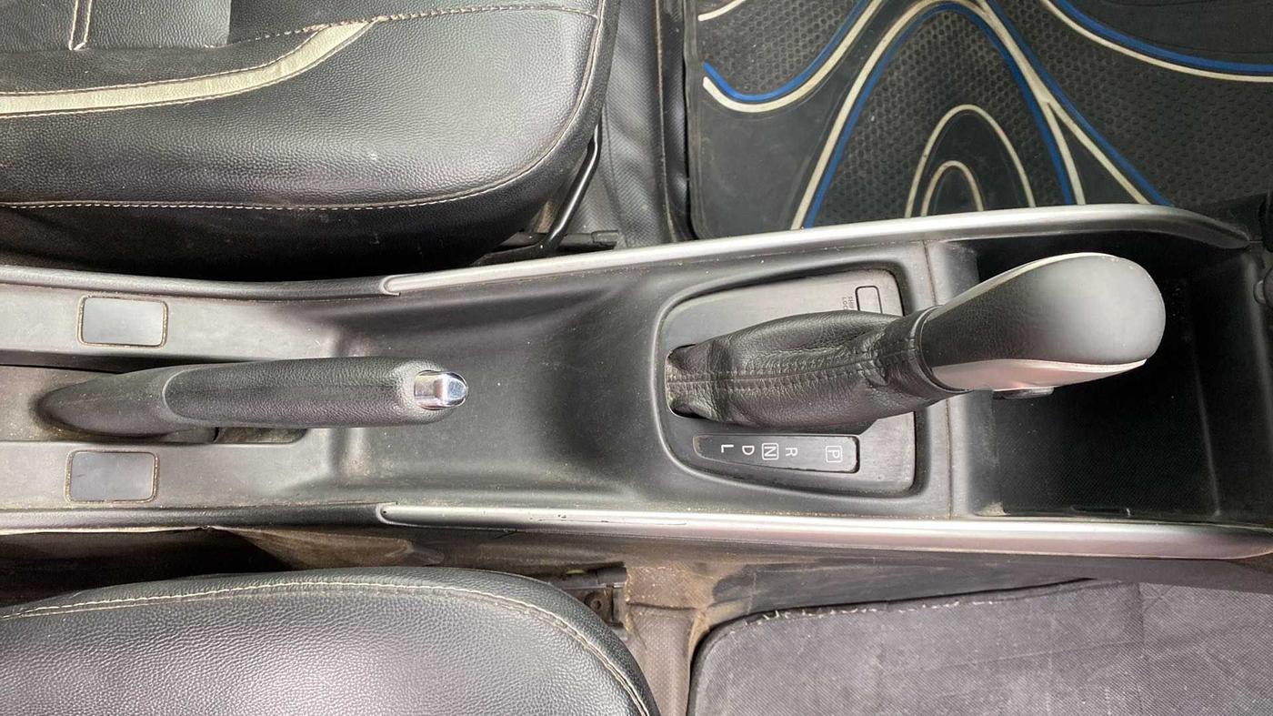 2017 Maruti Baleno ALPHA CVT PETROL 1.2, Petrol, Automatic, 45,029 km, Gear Lever
