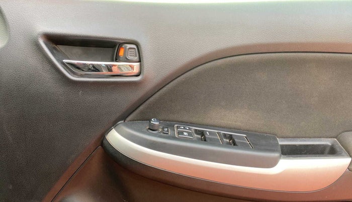 2017 Maruti Baleno ALPHA CVT PETROL 1.2, Petrol, Automatic, 45,029 km, Driver Side Door Panels Control