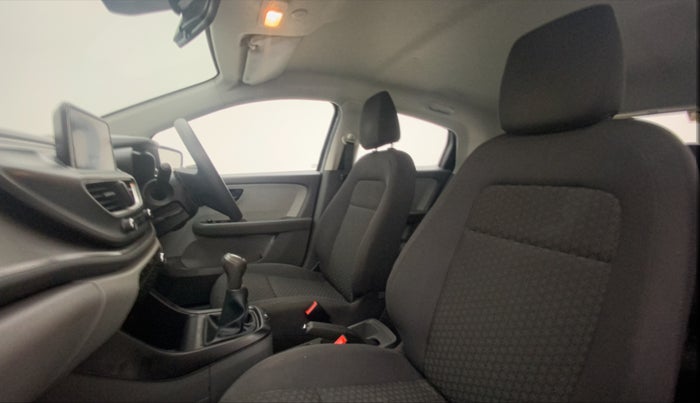 2020 Tata ALTROZ XT PETROL, Petrol, Manual, 19,610 km, Right Side Front Door Cabin