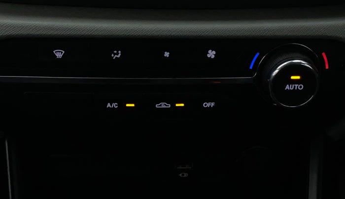 2020 Tata ALTROZ XT PETROL, Petrol, Manual, 19,610 km, Automatic Climate Control