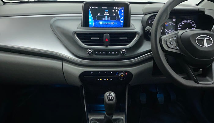 2020 Tata ALTROZ XT PETROL, Petrol, Manual, 19,610 km, Air Conditioner