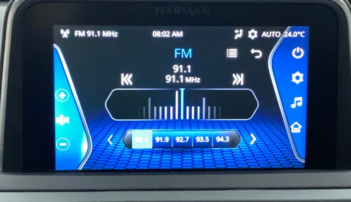 2020 Tata ALTROZ XT PETROL, Petrol, Manual, 19,610 km, Infotainment System