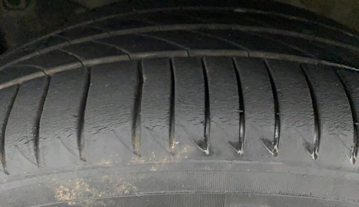 2019 Honda BR-V 1.5L I-VTEC S, Petrol, Manual, 14,869 km, Left Front Tyre Tread