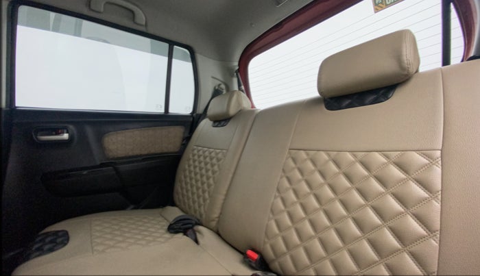 2017 Maruti Wagon R 1.0 VXI+, Petrol, Manual, 78,453 km, Right Side Rear Door Cabin