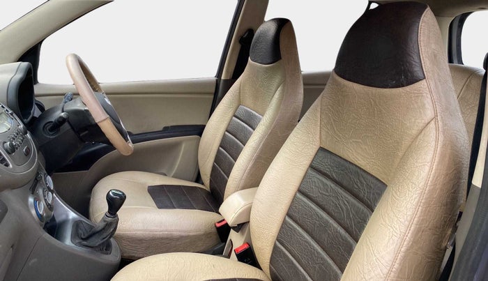 2013 Hyundai i10 SPORTZ 1.1, Petrol, Manual, 1,07,713 km, Right Side Front Door Cabin