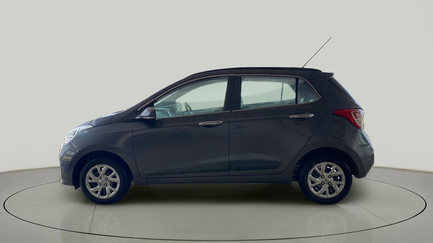 2017 Hyundai Grand i10 SPORTZ 1.2 KAPPA VTVT, Petrol, Manual, 30,447 km, Left Side