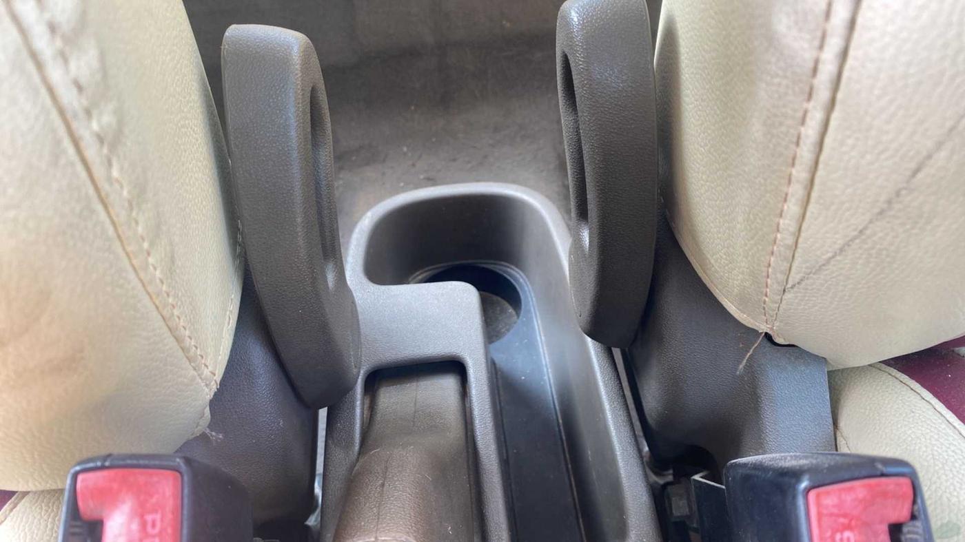 2011 Hyundai i10 SPORTZ 1.2, Petrol, Manual, 91,146 km, Driver Side Adjustment Panel