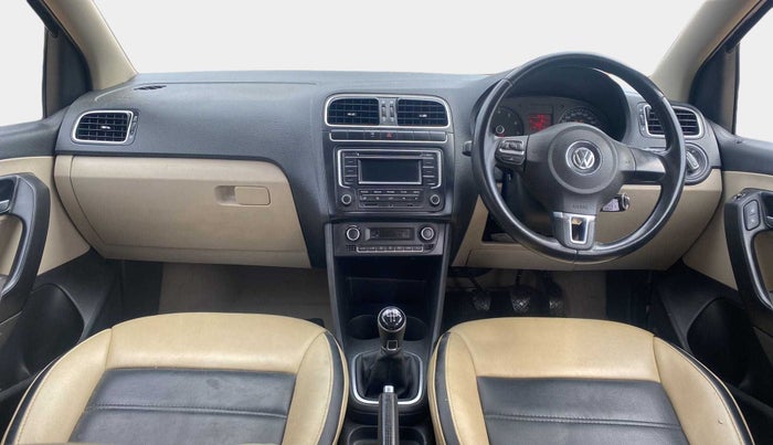 2014 Volkswagen Polo HIGHLINE1.2L, Petrol, Manual, 51,501 km, Dashboard