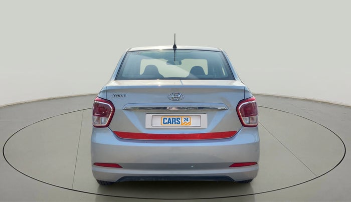 2015 Hyundai Xcent S 1.2, Petrol, Manual, 28,546 km, Back/Rear