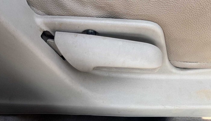2012 Maruti Swift Dzire VDI, Diesel, Manual, 69,502 km, Driver Side Adjustment Panel
