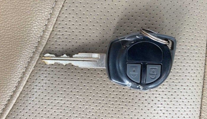 2012 Maruti Swift Dzire VDI, Diesel, Manual, 69,502 km, Key Close Up