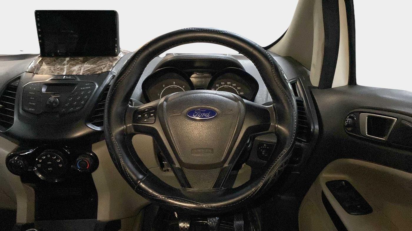 2017 Ford Ecosport TREND 1.5L DIESEL, Diesel, Manual, 1,09,433 km, Steering Wheel Close Up