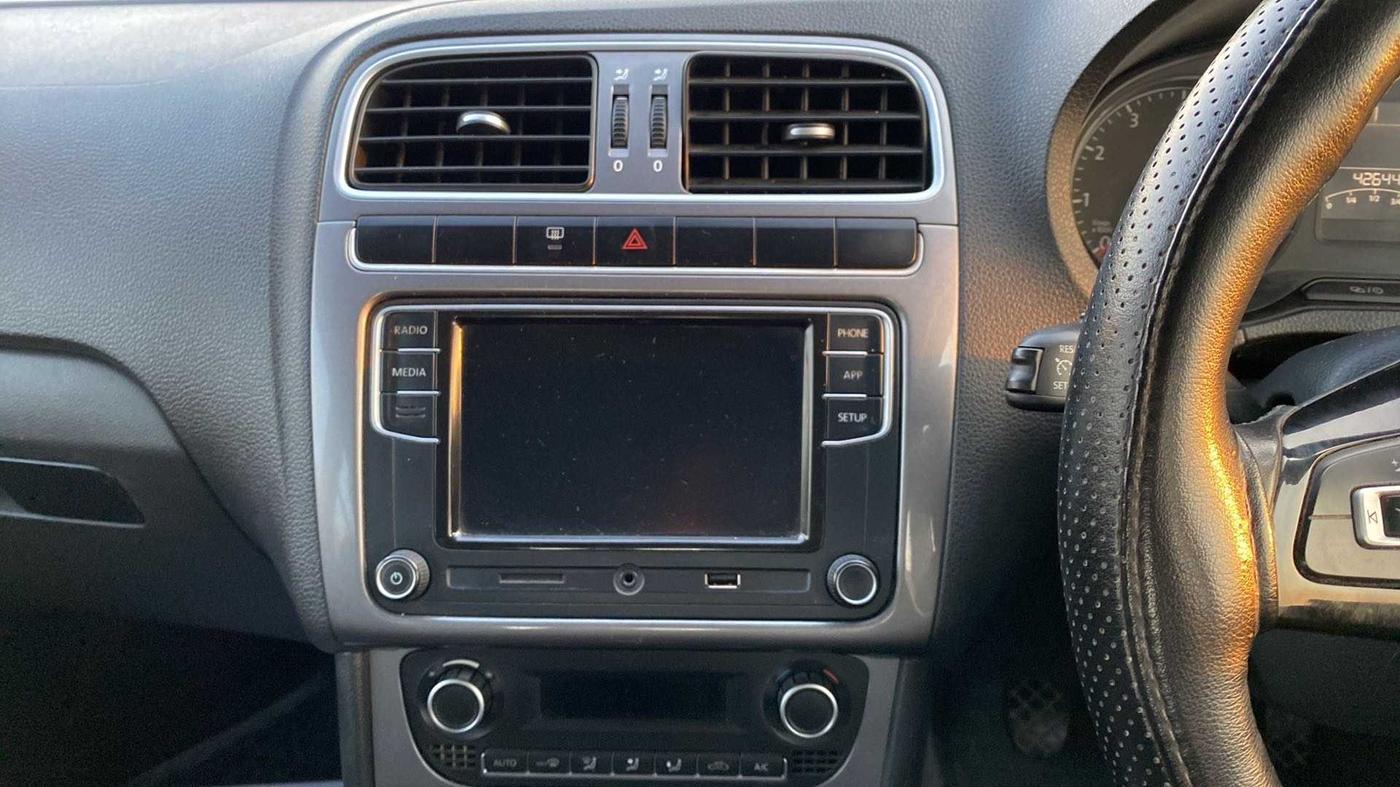 2019 Volkswagen Polo HIGHLINE PLUS 1.0, Petrol, Manual, 42,625 km, Air Conditioner