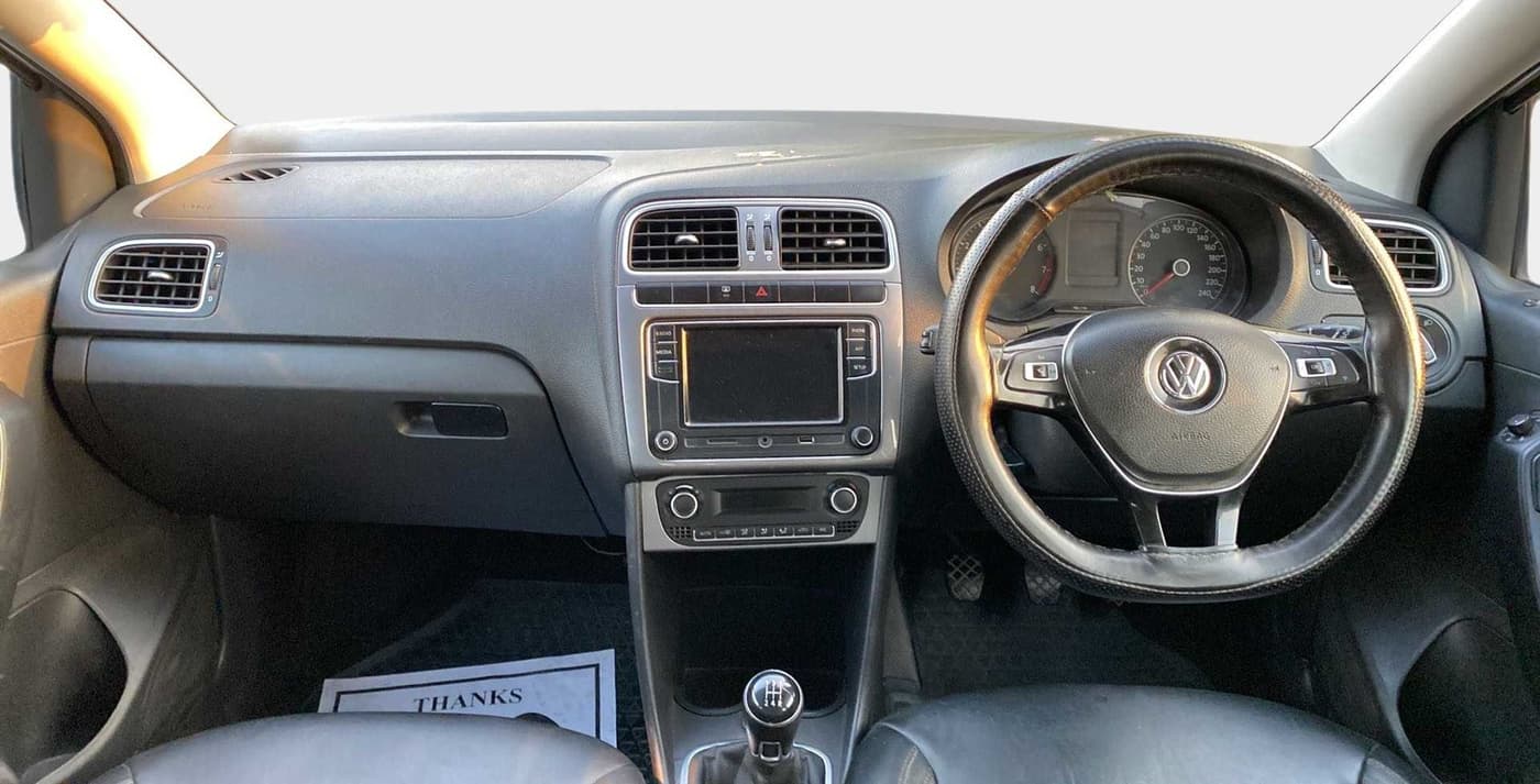 2019 Volkswagen Polo HIGHLINE PLUS 1.0, Petrol, Manual, 42,625 km, Dashboard