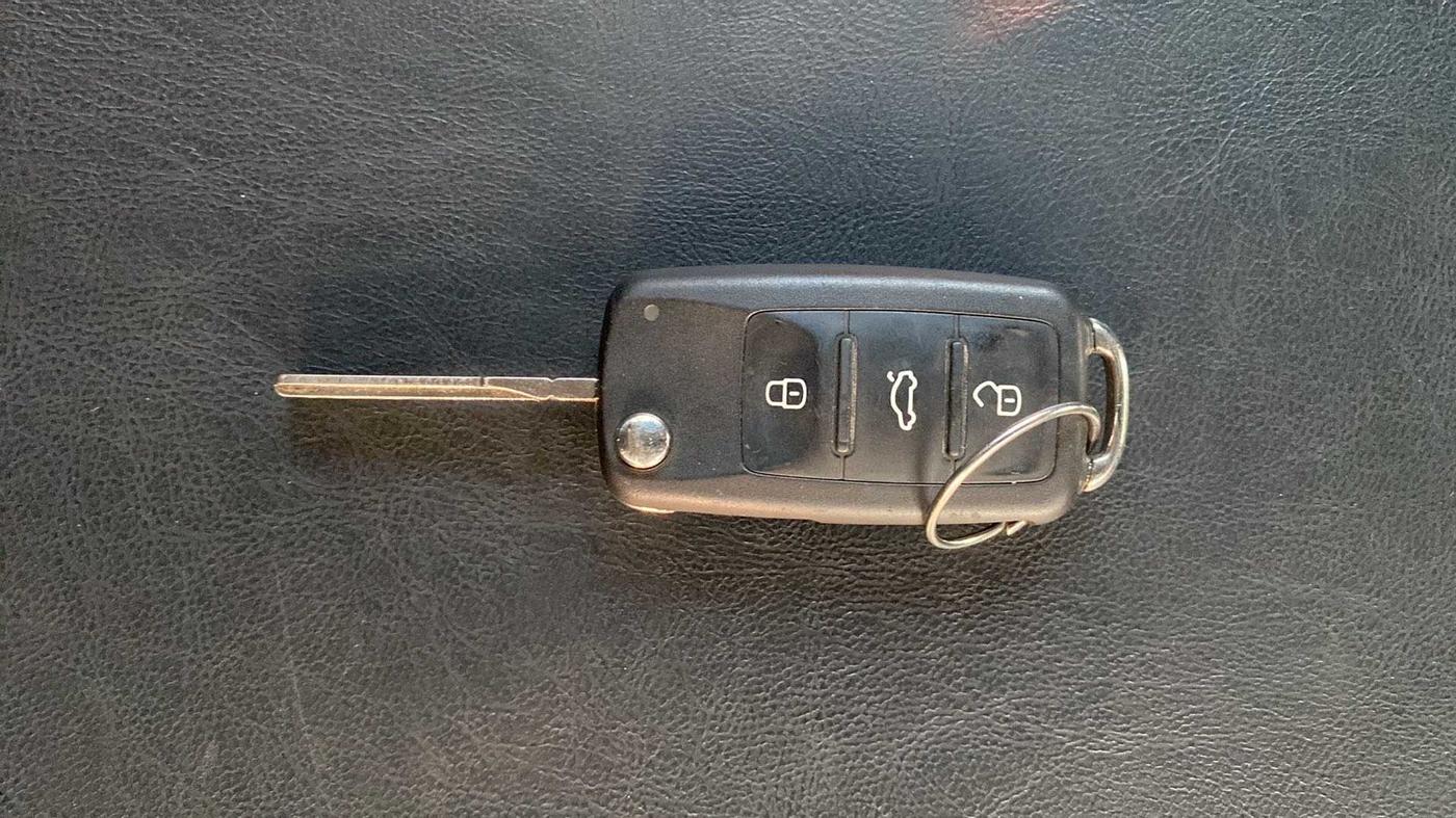 2019 Volkswagen Polo HIGHLINE PLUS 1.0, Petrol, Manual, 42,625 km, Key Close Up
