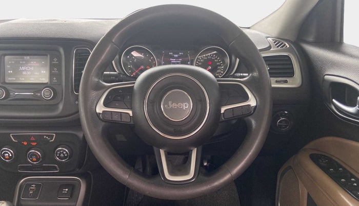 2017 Jeep Compass LONGITUDE 2.0 DIESEL, Diesel, Manual, 1,17,838 km, Steering Wheel Close Up