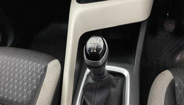 2022 Nissan MAGNITE XL, Petrol, Manual, 41,506 km, Gear Lever