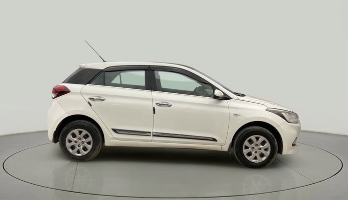 2017 Hyundai Elite i20 MAGNA EXECUTIVE 1.2, Petrol, Manual, 27,659 km, Right Side View