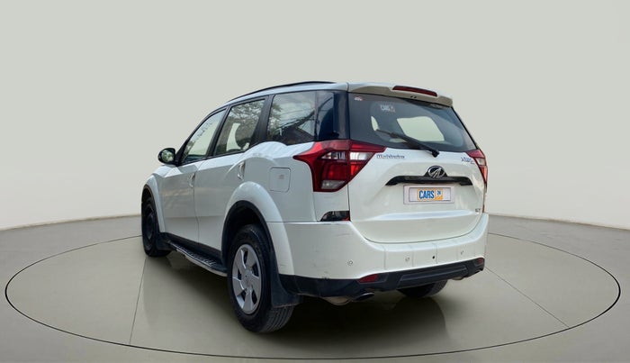2018 Mahindra XUV500 W7, Diesel, Manual, 99,076 km, Left Back Diagonal