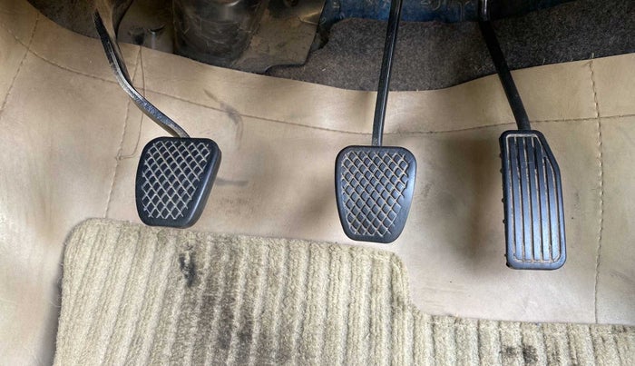 2016 Honda Amaze 1.2L I-VTEC S, Petrol, Manual, 70,986 km, Pedals