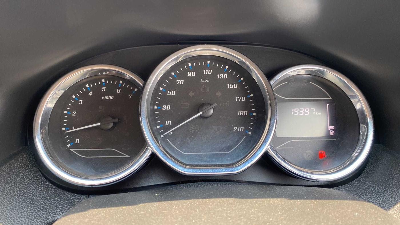 2019 Renault Duster RXS PETROL, Petrol, Manual, 19,397 km, Odometer Image